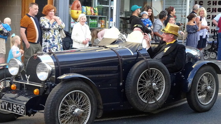 Shanklin Main Carnival 2022 - Wish you were here