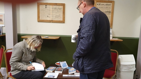 Coffee, Cake and Chat - June 2025 - IOW Authors